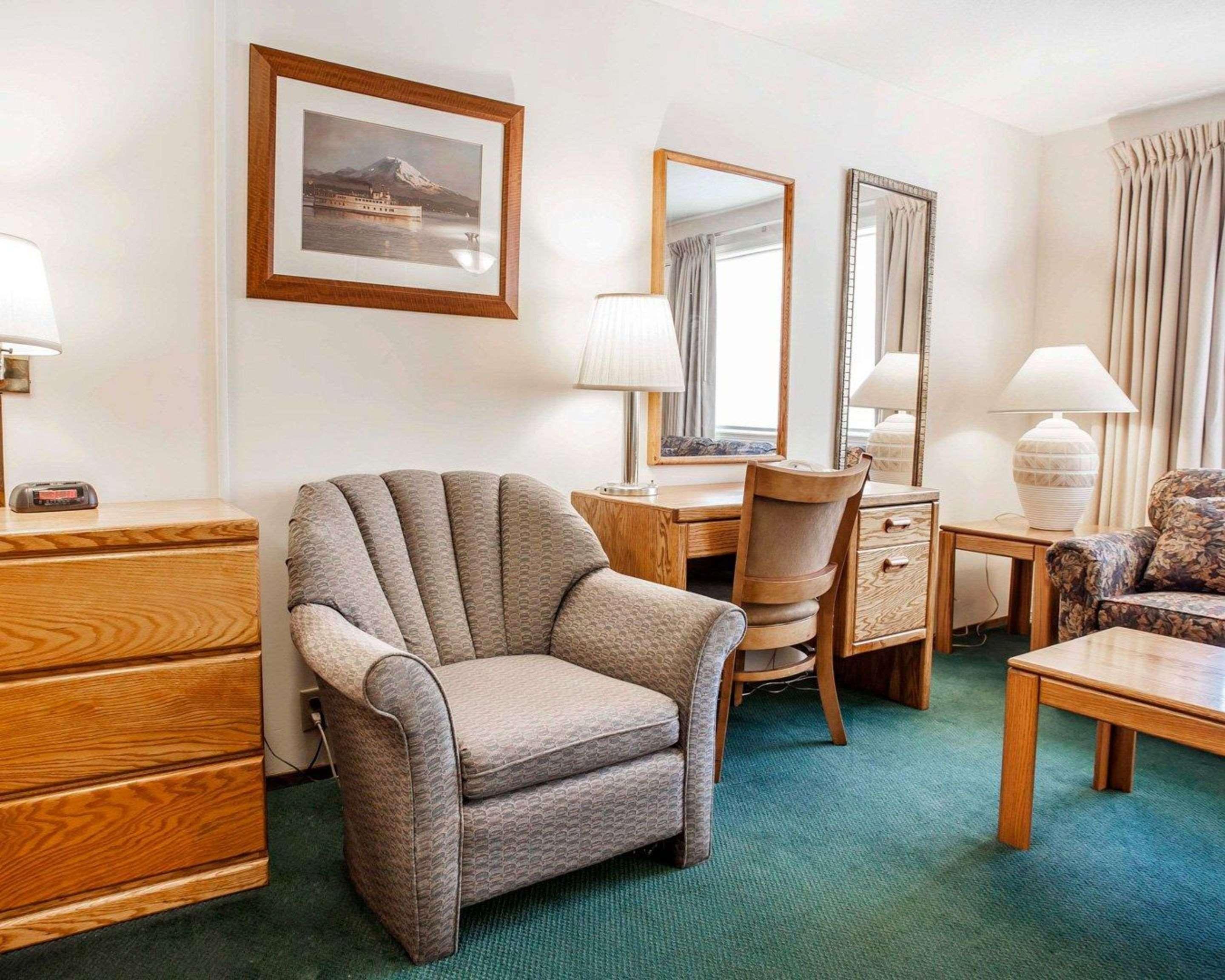 Quality Inn & Suites Bremerton Near Naval Shipyard Luaran gambar