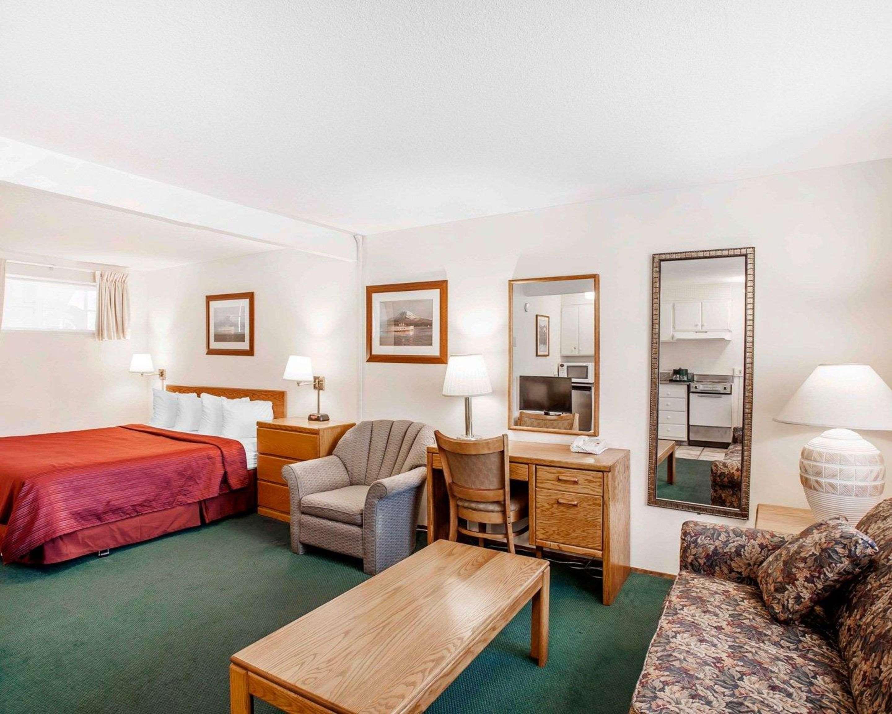 Quality Inn & Suites Bremerton Near Naval Shipyard Luaran gambar